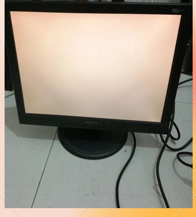 Como impedir que a luz de fundo da tela LCD gire amarelo